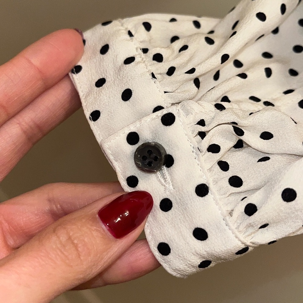 COPY - 🕊️ AYR - The Por Favor Bonita Dot Silk Blouse - XS GUC - Picture 5 of 14